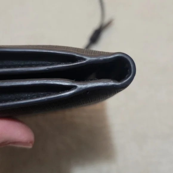 Dagne Dover Essentials Wallet Crossbody Dark Brown EUC - Picture 7 of 8